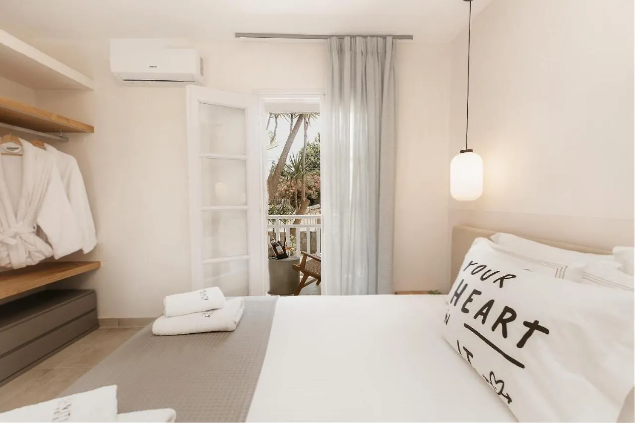 Trinity The Hotel 阿莫利亚尼岛