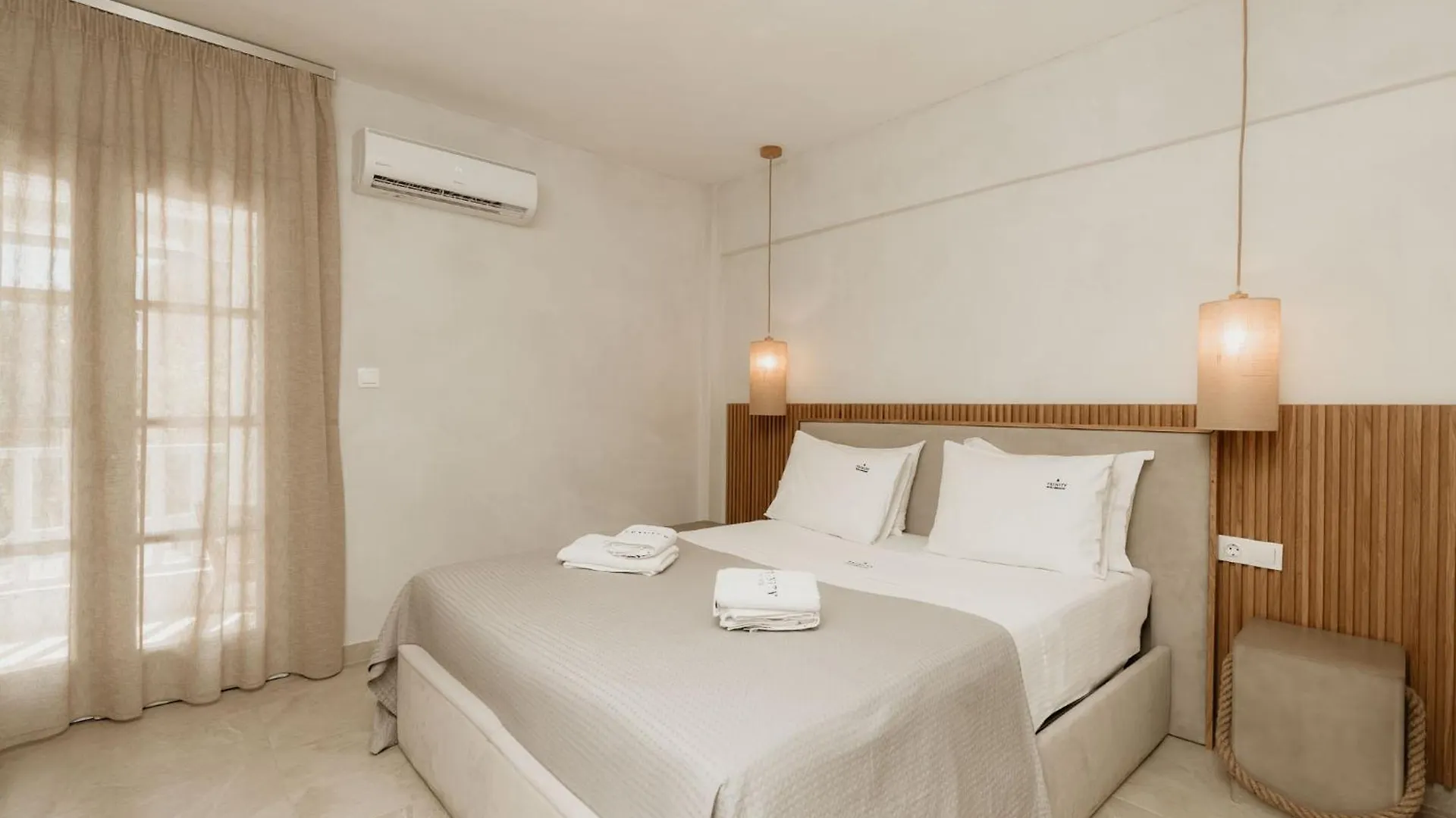 Trinity The Hotel 阿莫利亚尼岛