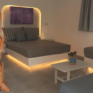 Mina Platys Gialos (Mykonos)