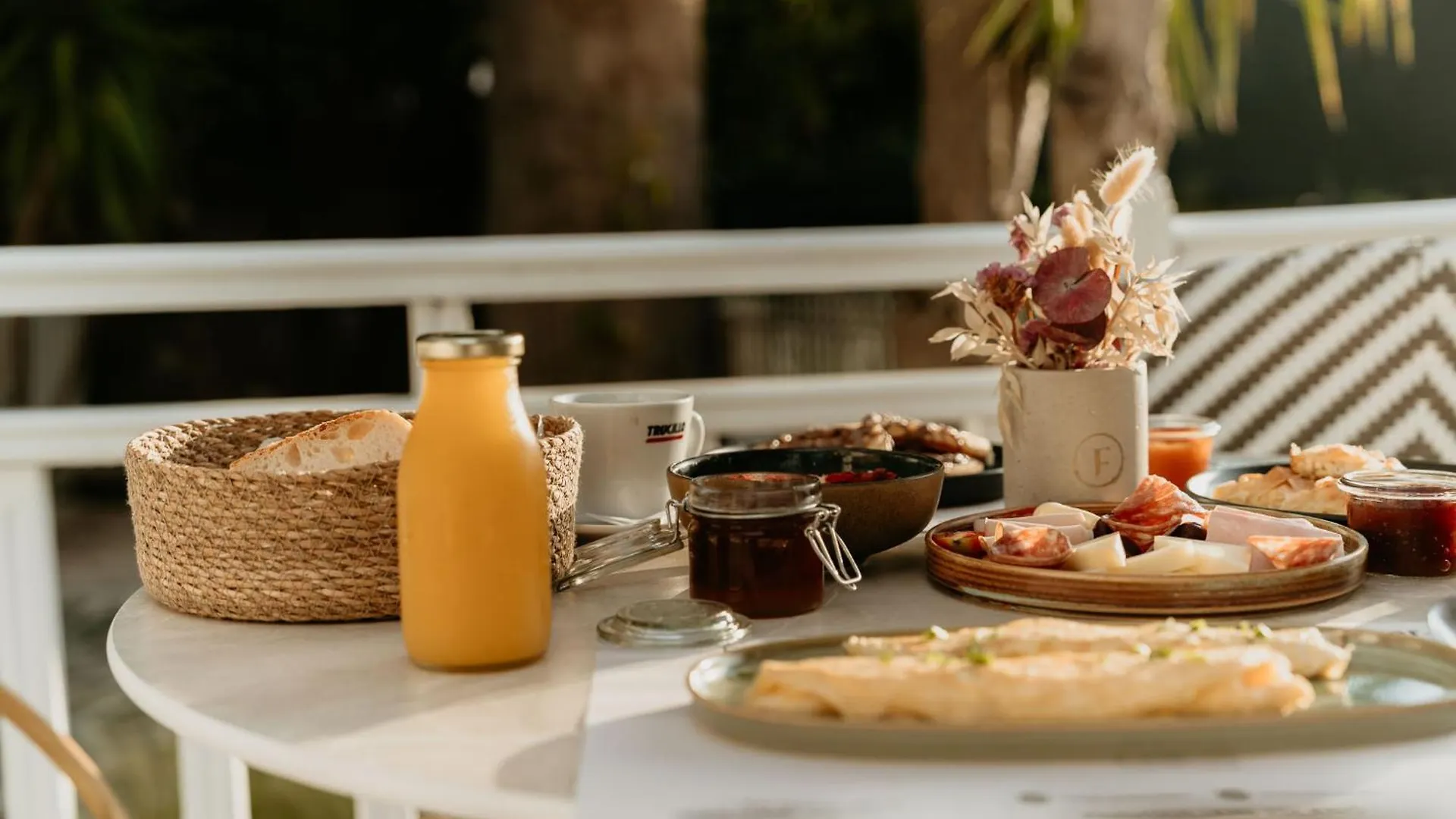 Trinity The Hotel Αμμουλιανή